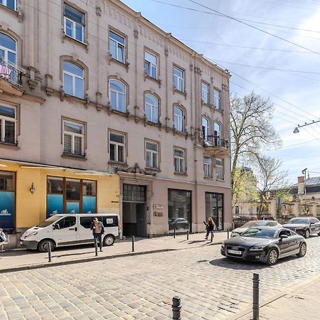 Апартаменти На Коперника Lviv Bagian luar foto