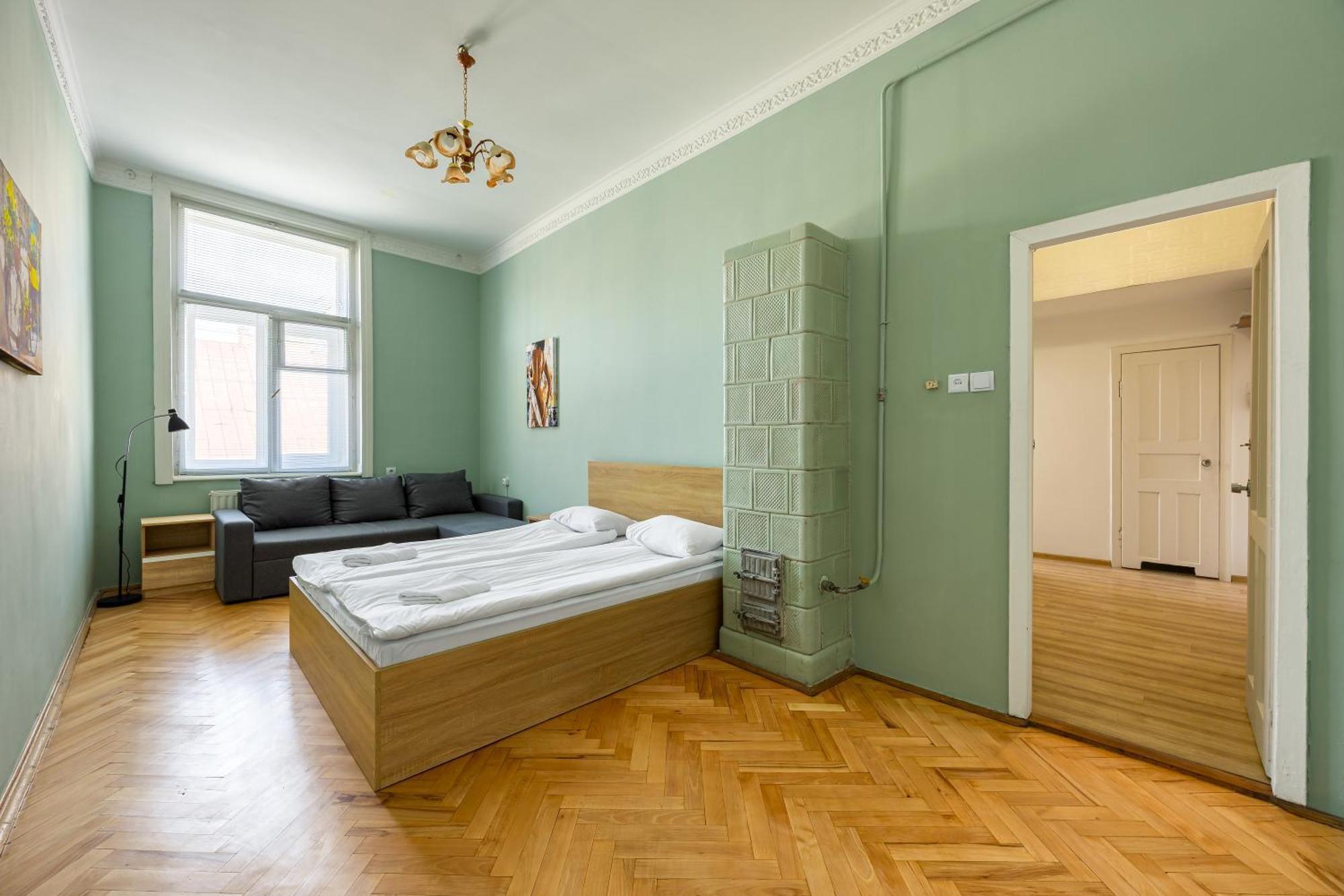 Апартаменти На Коперника Lviv Bagian luar foto